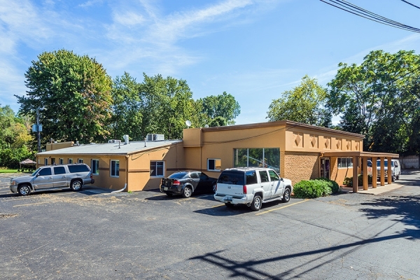 Listing Image #1 - Office for sale at 25820 Orchard Lake Road, Farmington Hills MI 48335