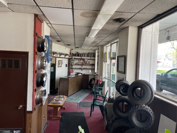 Listing Image #3 - Retail for sale at 619 Gratiot Ave, Saginaw MI 48602