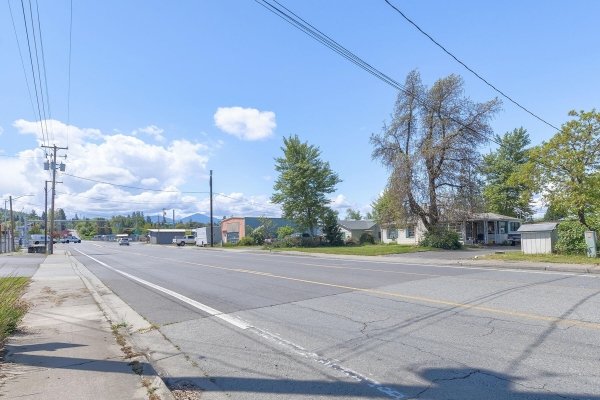 Listing Image #3 - Others for sale at 1694 Dowell Road, Grants Pass OR 97527