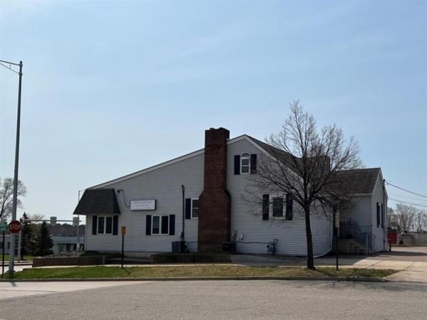 Listing Image #3 - Office for sale at 2402 Grand Avenue, Wausau WI 54403