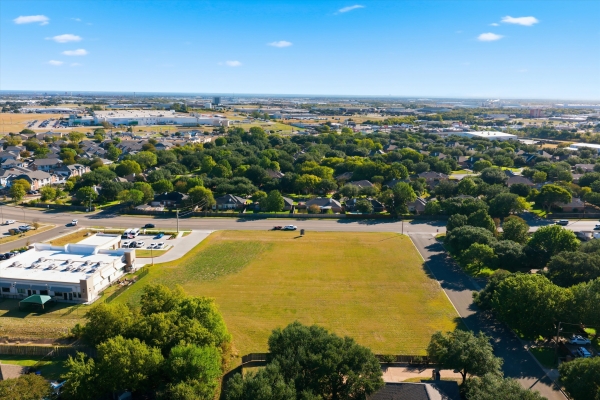 Listing Image #3 - Land for sale at 2.44 Acres Chapel Rd, Waco TX 76712