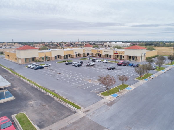 Listing Image #1 - Office for sale at 4138 Crosspoint Blvd, Edinburg TX 78539