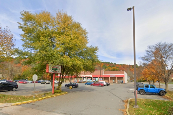 Listing Image #1 - Retail for sale at 501 Harford W, Milford PA 18337