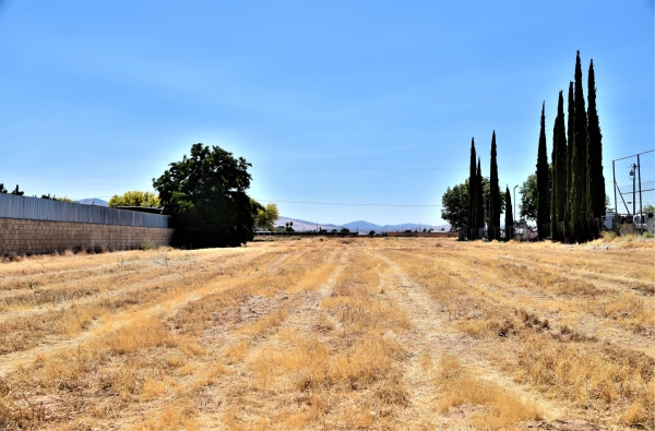 Listing Image #1 - Land for sale at 25th Vic Avenue P14, PALMDALE CA 93550