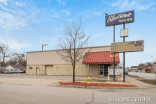 Retail property for sale in Grand Rapids, MI