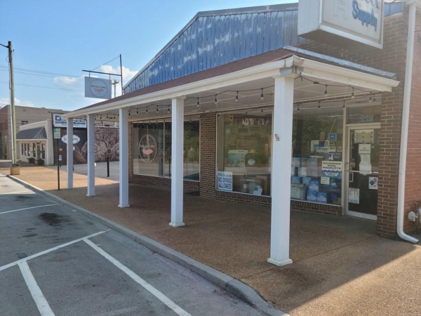 Listing Image #1 - Office for sale at 212 N White Street, Athens TN 37303