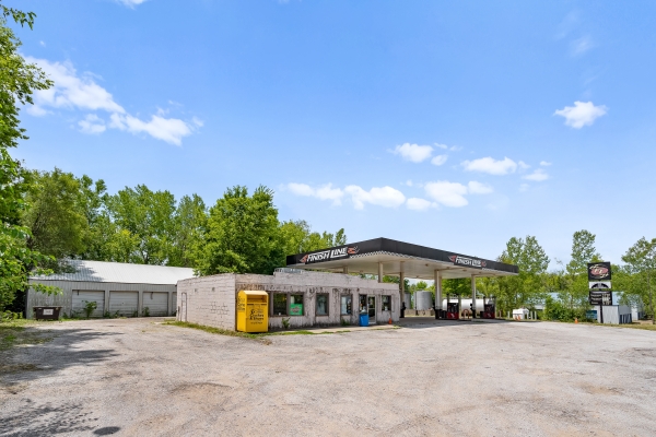 Listing Image #4 - Storage for sale at 8407 State Route 92, Smithville MO 64089 Listing Image #4 - Storage for sale at 8407 State Route 92, Smithville MO 64089