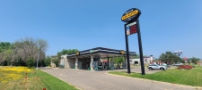 Retail property for sale in Plymouth, MN