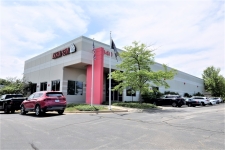 Industrial property for sale in Gurnee, IL