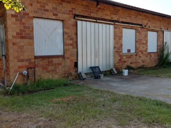 Listing Image #2 - Industrial for sale at 1002 Shanhouse Street, Magnolia AR 71753
