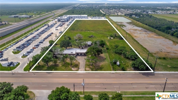 Listing Image #2 - Industrial for sale at 2404 Salem Road, Victoria TX 77904