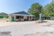 Listing Image #1 - Retail for sale at 2013 Tennessee St, Westpoint TN 38486