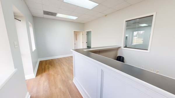 Listing Image #2 - Office for sale at 635 Petro Point Dr., Lake Charles LA 70607