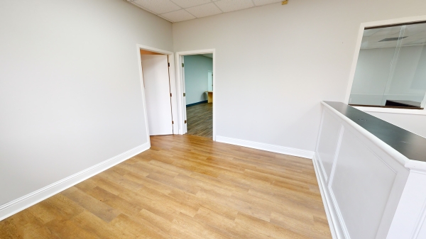Listing Image #3 - Office for sale at 635 Petro Point Dr., Lake Charles LA 70607