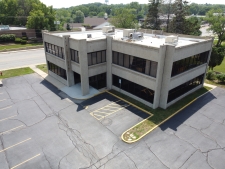 Office for sale in Cary, IL