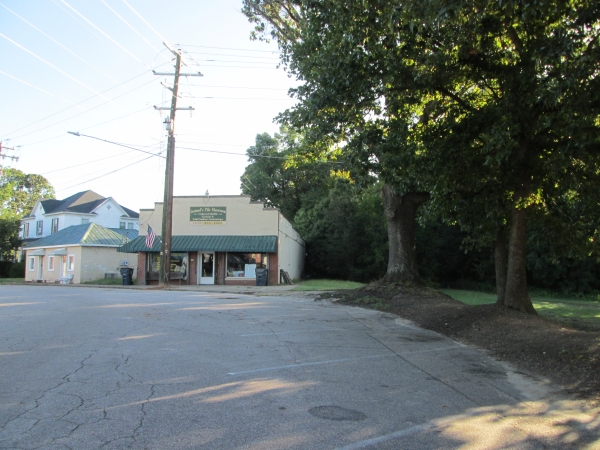 Listing Image #3 - Retail for sale at 108 Hyco Street, Norlina NC 27563