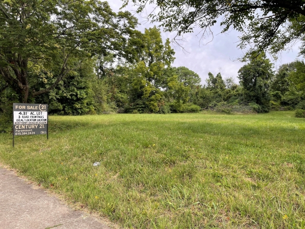 Listing Image #2 - Land for sale at 2504 Memorial Blvd, Springfield TN 37172