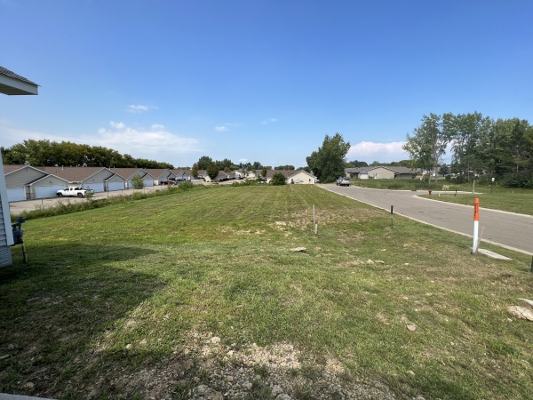 Listing Image #4 - Multi-family for sale at 685 Heritage Ln, Hammond WI 54015 Listing Image #4 - Multi-family for sale at 685 Heritage Ln, Hammond WI 54015