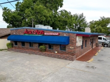 Retail property for sale in Ennis, TX