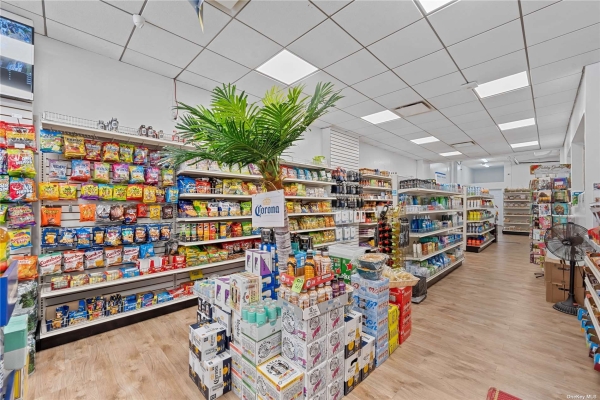 Listing Image #3 - Retail for sale at 232 W Park Avenue, Long Beach NY 11561