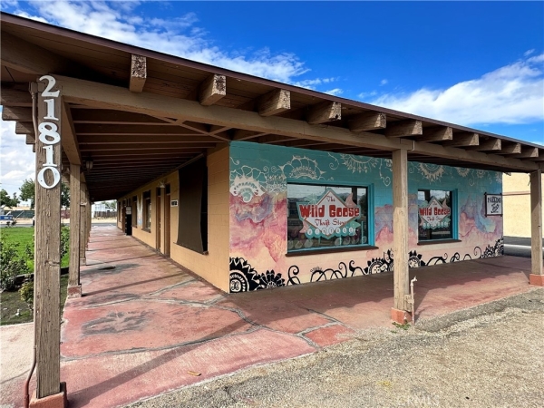 Listing Image #2 - Retail for sale at 21810 US Highway 18, Apple Valley CA 92307