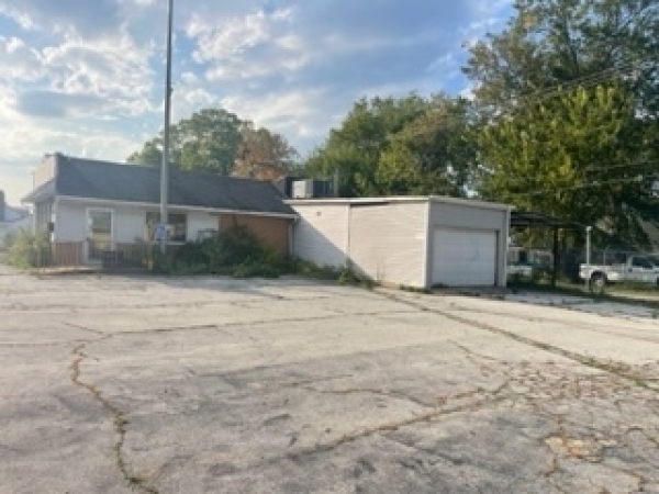 Listing Image #3 - Office for sale at 3230 159 W, Markham IL 60428