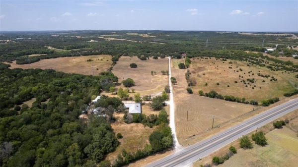 Listing Image #1 - Land for sale at 4625 Azle Hwy Highway, Weatherford TX 76085