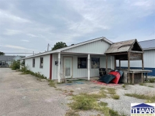 Retail for sale in West Terre Haute, IN