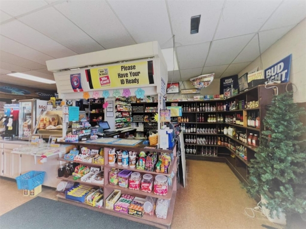 Listing Image #2 - Retail for sale at 1102 7TH Avenue, NORWAY MI 49870