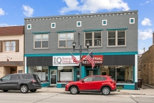 Retail property for sale in Manitowoc, WI