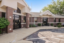 Listing Image #3 - Office for sale at 405 N Kays Drive, Normal IL 61761