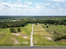 Retail property for sale in Ennis, TX