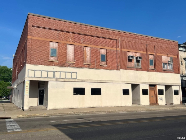 Listing Image #2 - Others for sale at 222 - 224 S 2nd Street, Clinton IA 52732