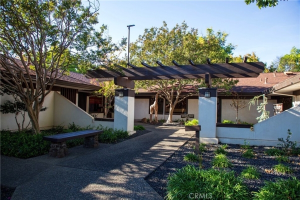 Listing Image #2 - Office for sale at 650 Rio Lindo Avenue, Chico CA 95926