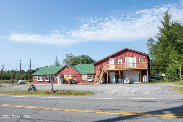 Listing Image #2 - Retail for sale at 6049 Fish House Road, Galway NY 12074