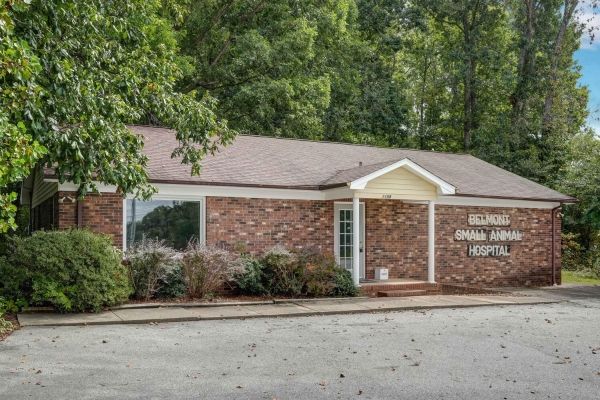 Listing Image #2 - Office for sale at 1108 Freeway Drive, Reidsville NC 27320