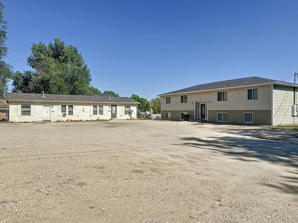 Listing Image #2 - Multi-family for sale at 188-190 E Foote Street, Buffalo WY 82834