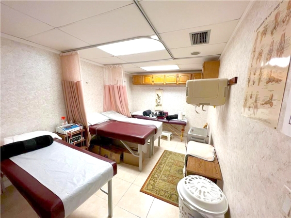 Listing Image #4 - Office for sale at 2331 N State Road 7 Unit 118, Lauderhill FL 33313 Listing Image #4 - Office for sale at 2331 N State Road 7 Unit 118, Lauderhill FL 33313