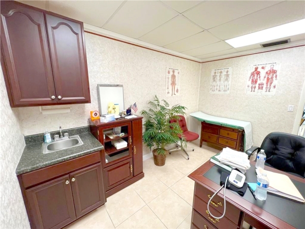 Listing Image #9 - Office for sale at 2331 N State Road 7 Unit 118, Lauderhill FL 33313 Listing Image #9 - Office for sale at 2331 N State Road 7 Unit 118, Lauderhill FL 33313