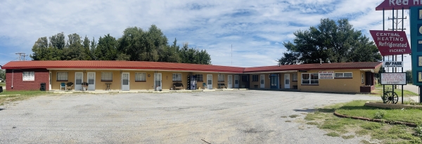 Listing Image #2 - Hotel for sale at 400 W 4th Ave, Ashland KS 67831