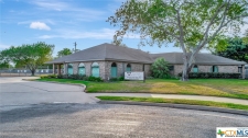 Listing Image #1 - Industrial for sale at 111 Professional Park Drive, Victoria TX 77904