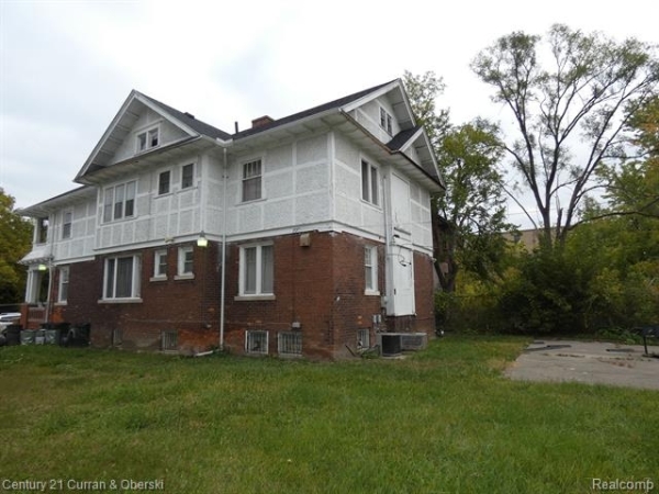 Listing Image #3 - Others for sale at 55 Ford Street, Highland Park MI 48203
