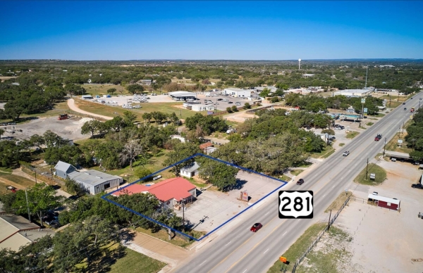 Listing Image #2 - Retail for sale at 602 & 604 S US Hwy 281, Johnson City TX 78636