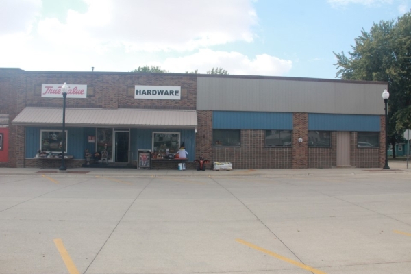 Listing Image #1 - Office for sale at 105-115 S Green Ave, Primghar IA 51245