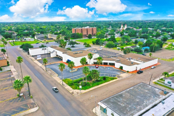 Listing Image #1 - Retail for sale at 500 S. Missouri Avenue, Weslaco TX 78596