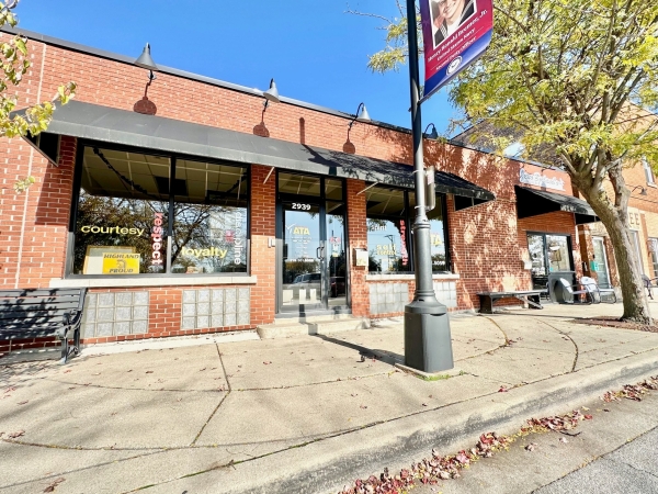 Listing Image #1 - Retail for sale at 2939 Jewett, Highland IN 46322