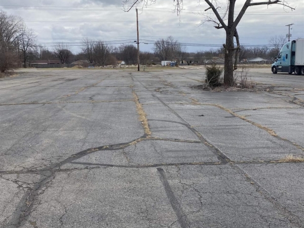 Listing Image #3 - Land for sale at 3200 Blk 7.9 ac S Meeker Avenue, Muncie IN 47302