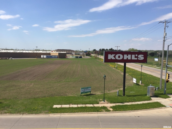 Listing Image #1 - Others for sale at 2401 Manufacturing Drive, Clinton IA 52732