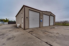 Listing Image #3 - Industrial for sale at 108 W Gillum Street, Grandview TX 76050