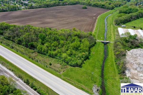 Listing Image #3 - Land for sale at 00 Erie Canal Road, Terre Haute IN 47802
